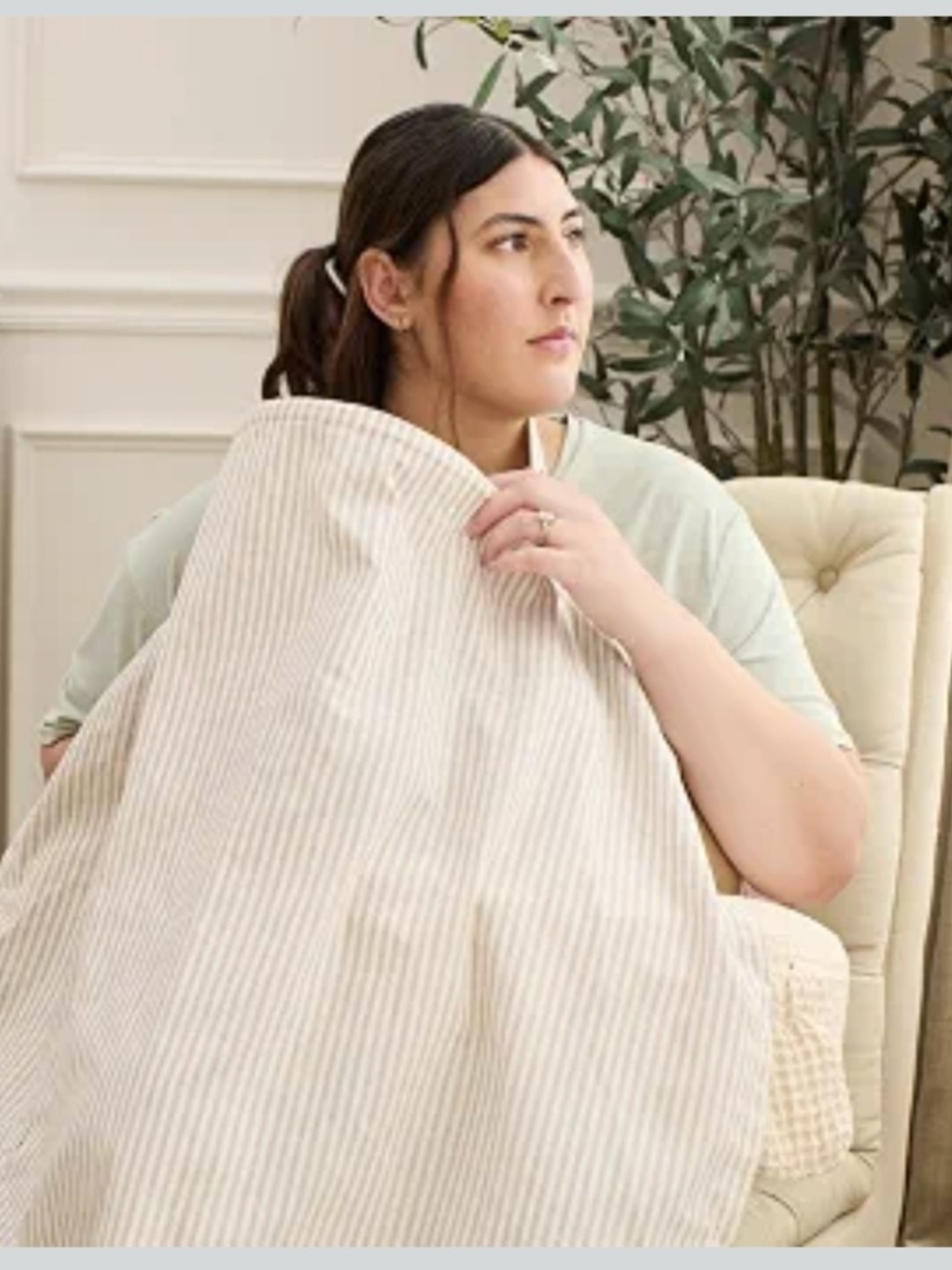 My Brest Friend Linen Blend Nursing Cover - Picture 5 of 6